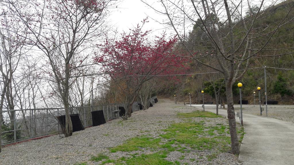 Qing Jing Xiao Taiyang Jingguan Homestay Nhân Ái Ngoại thất bức ảnh