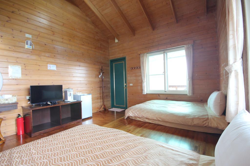 Qing Jing Xiao Taiyang Jingguan Homestay Nhân Ái Ngoại thất bức ảnh